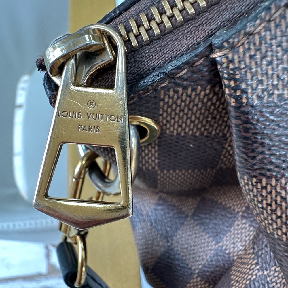Louis Vuitton Odeon Tote MM bag - Picture 10 of 15